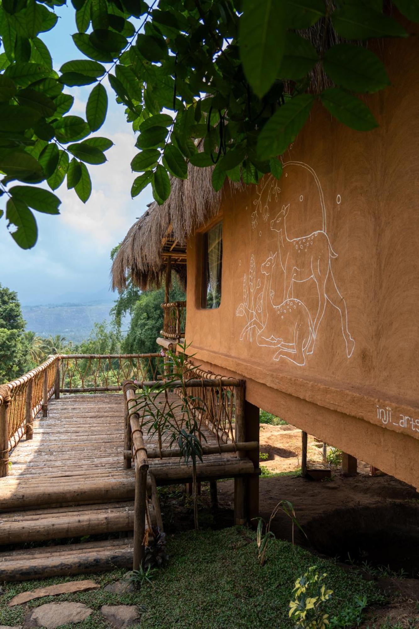 Отель The Mudhouse Marayoor Муннар Экстерьер фото