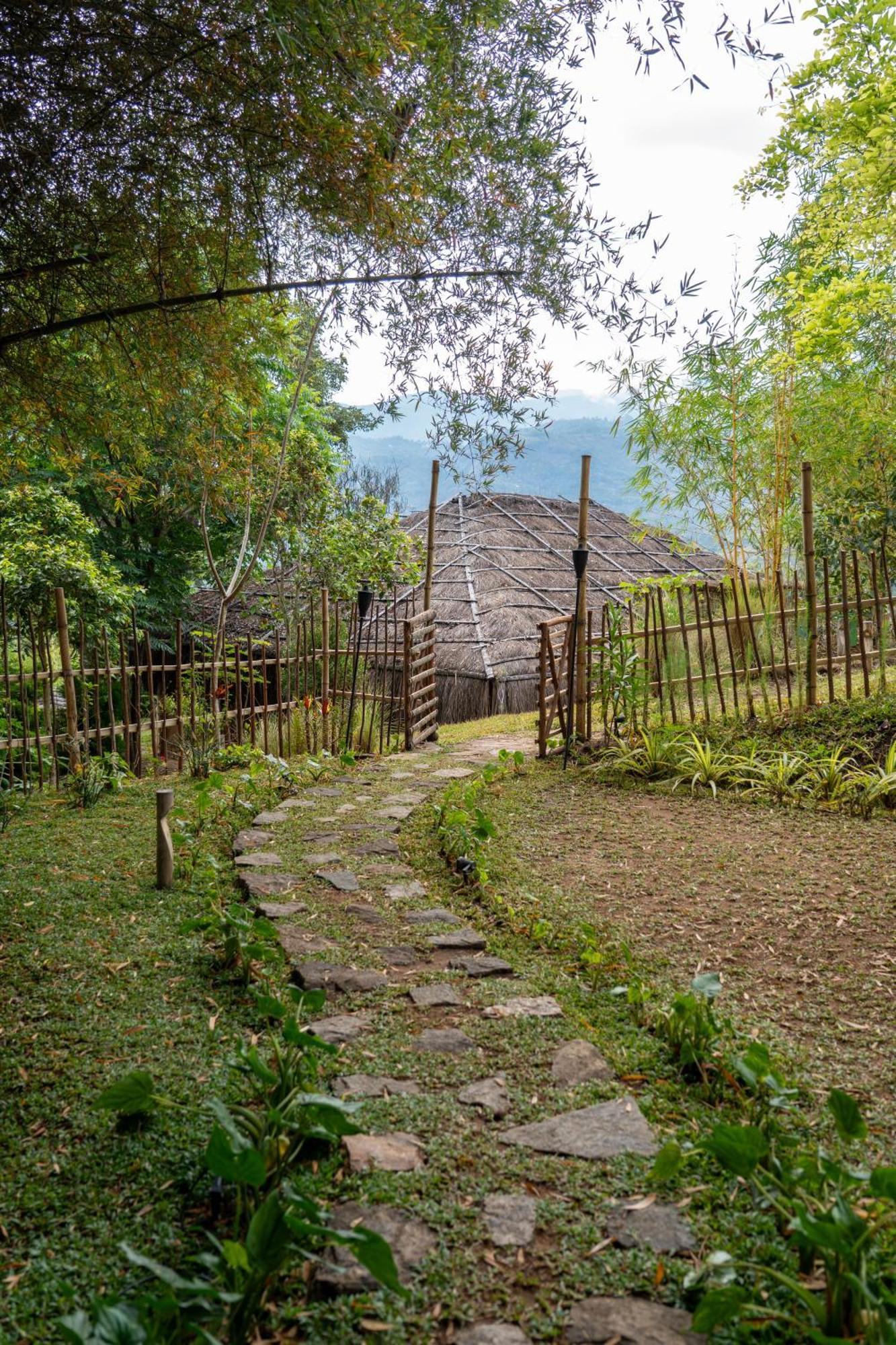 Отель The Mudhouse Marayoor Муннар Экстерьер фото